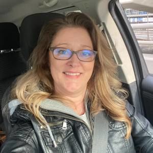 Meet your Posher, Angie